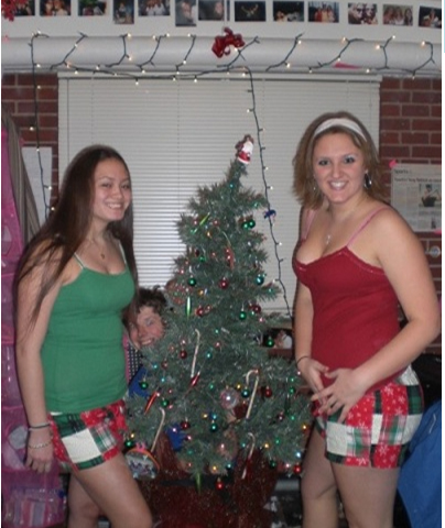 christmas tree photo bomb