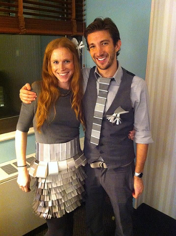 Cover yourself with 50 shades of gray as a costume Easy halloween costume ideas