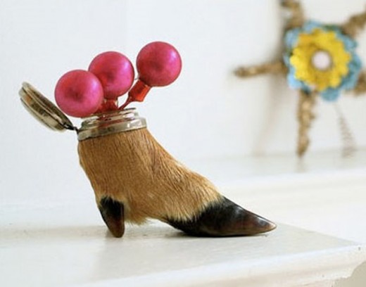 deer hoof decoration