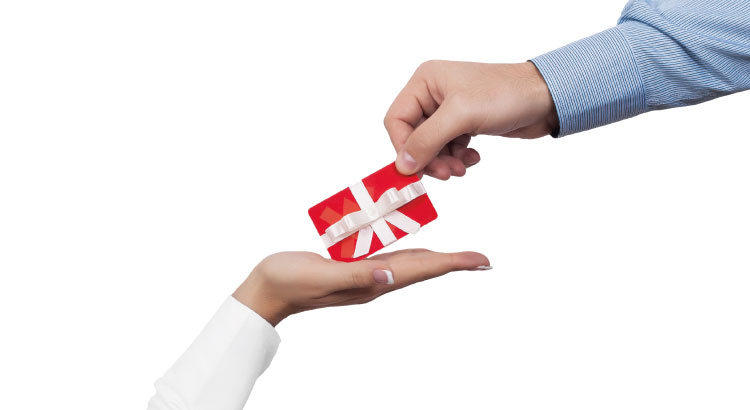 Personalized gift cards are great giveaways for summer promotion.