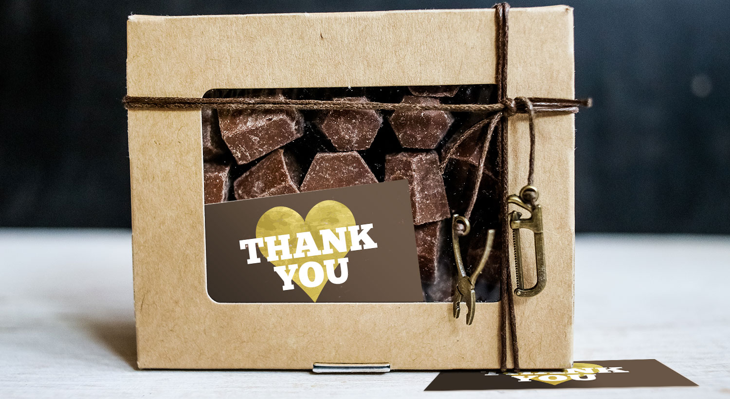 Ship product with business cards shipped product business cards